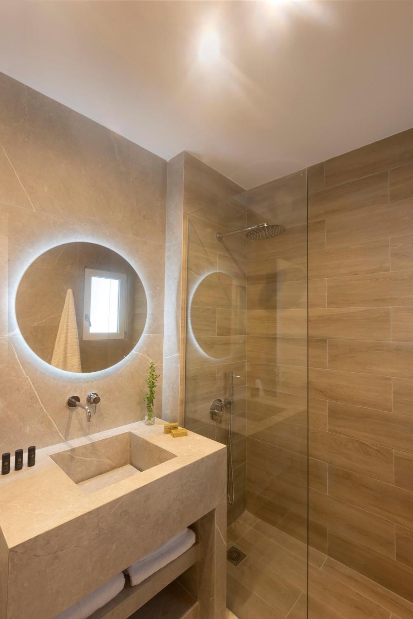 Lovely Kallimarmaro Apartment *